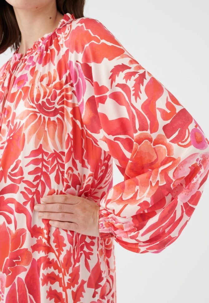 ZARIADEA DRESS - MAGANA LIPSTICK - Image 4