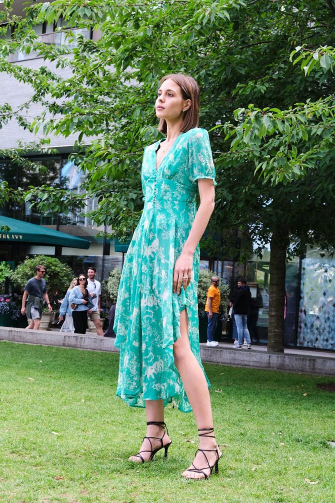 62279 BUTTONED FLORAL DRESS - Image 2