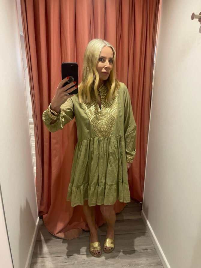 SHORT NEW ALL OVER LONG SLEEVE DRESS - Image 2