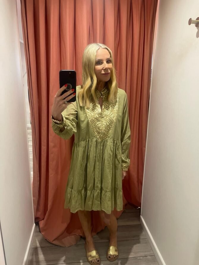 SHORT NEW ALL OVER LONG SLEEVE DRESS